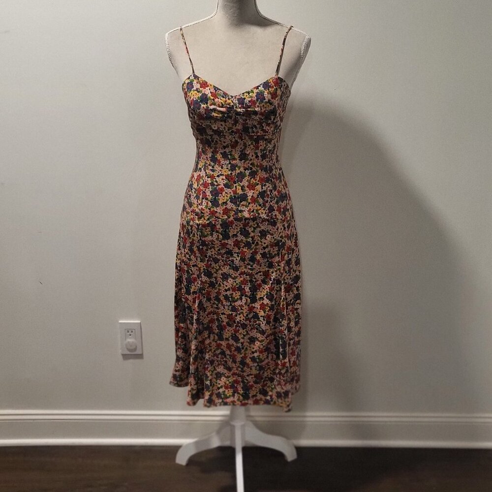 Rare Vintage Victoria's Secret Dress, MODA INT Size 4, looks brand new Tan/Pink